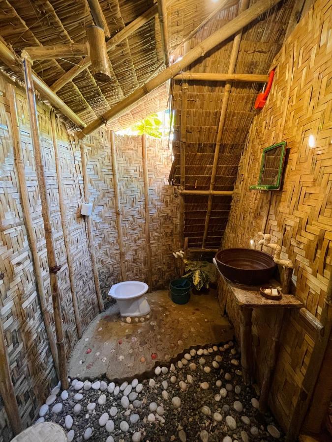 Tribal Huts Community Hostel Daanbantayan Exterior photo