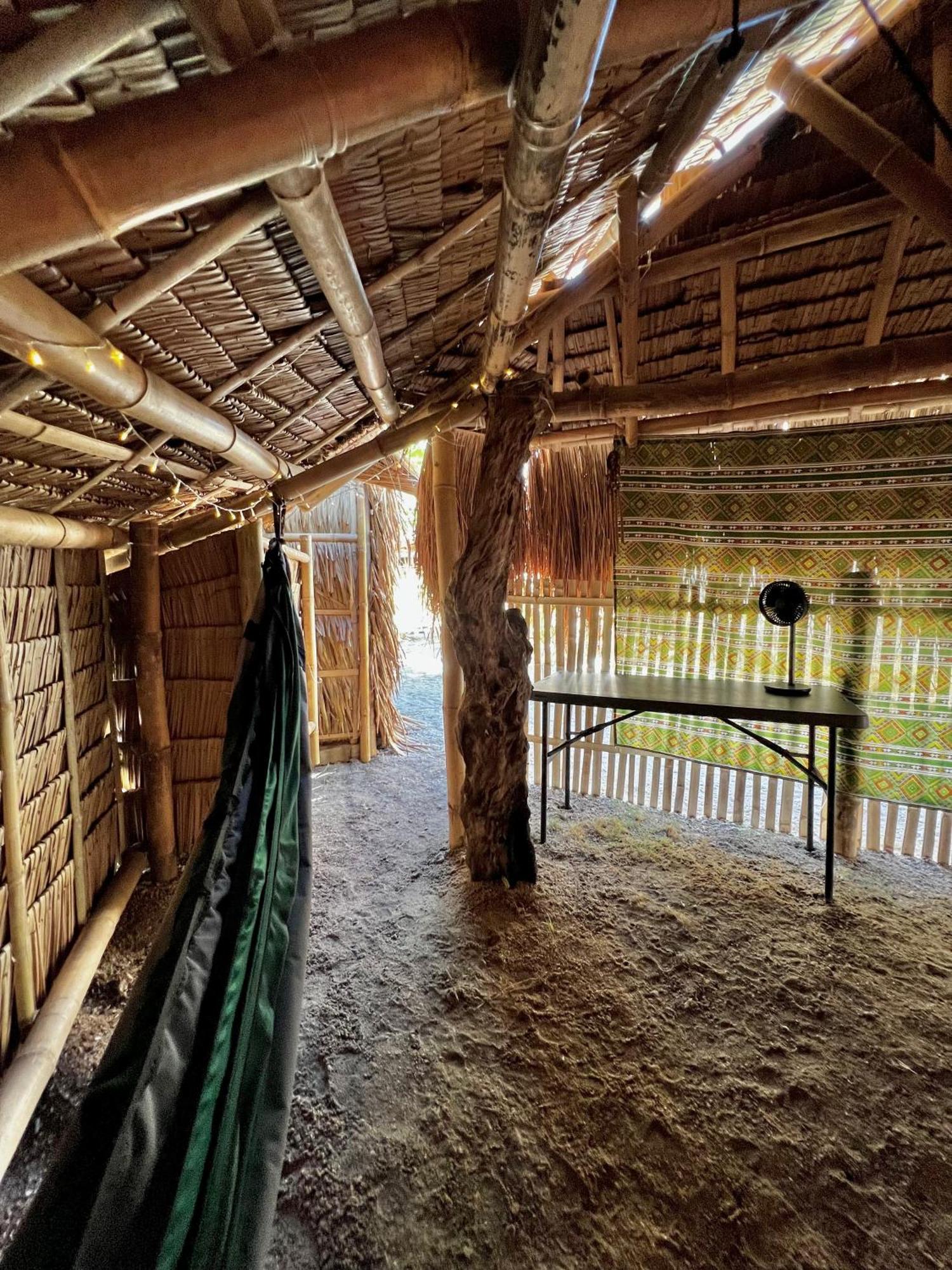Tribal Huts Community Hostel Daanbantayan Room photo